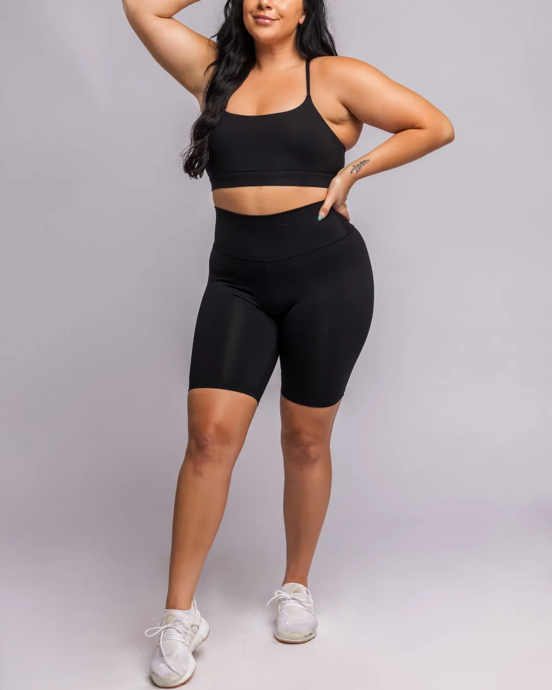 9" Onyx Essential Short