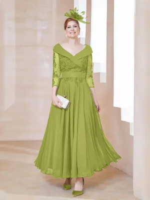 A-line V-neck Appliqued Chiffon Dress Clover