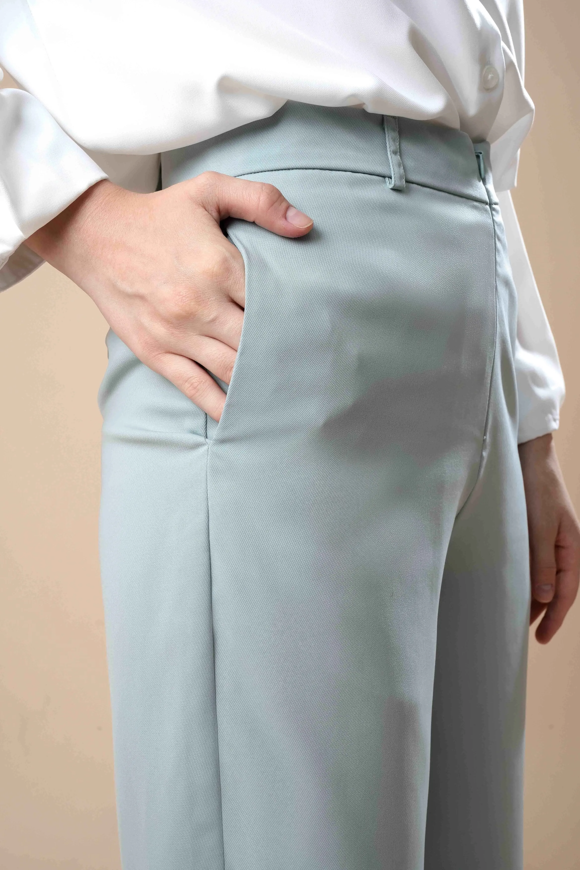 Agatha Pants (Minor) Tiffany Blue