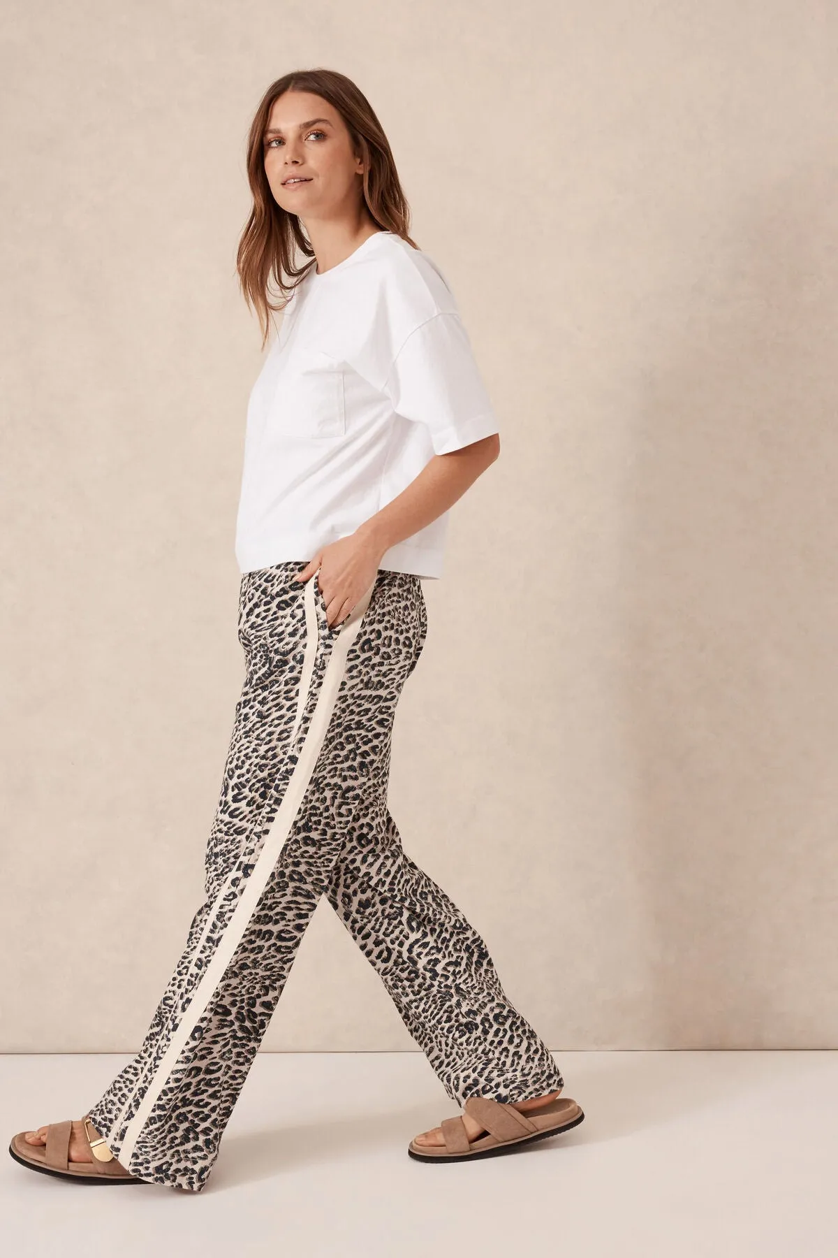 Ceres Life Relaxed Drawstring Pant - linen leopard blend