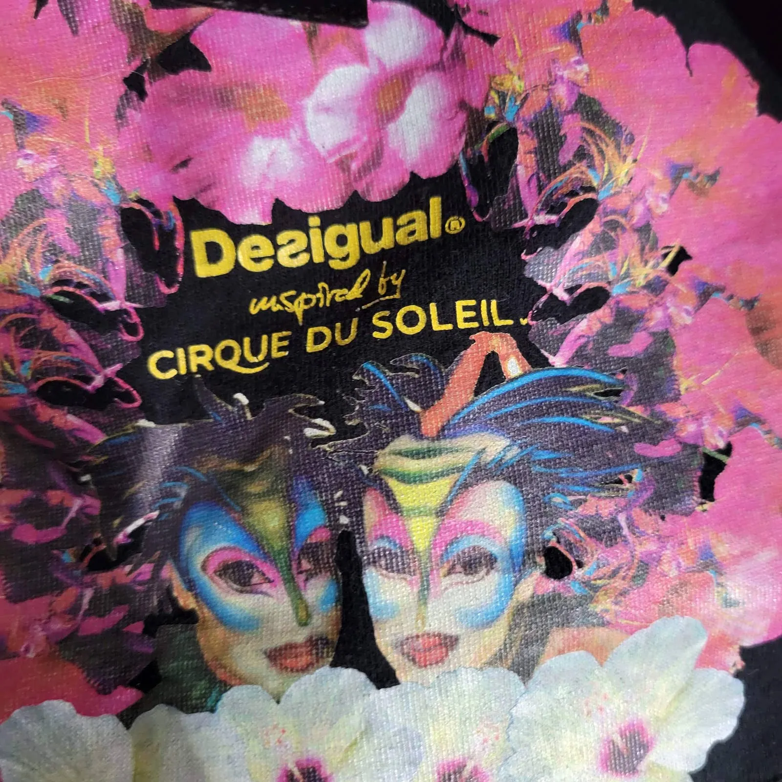 Desigual Cirque du Soleil Tee Black Foil Metallic Sharkbite T Shirt Size Small
