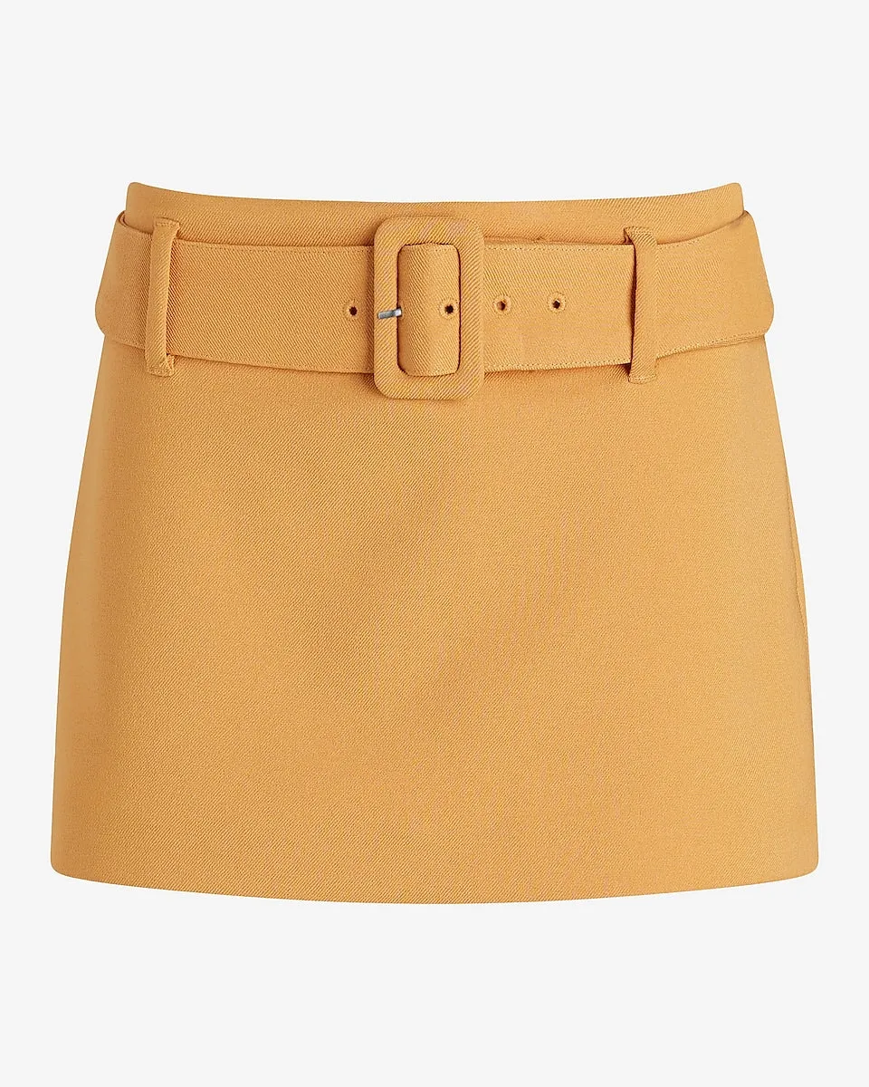 Low Rise Twill Belted Mini Skort in Honey