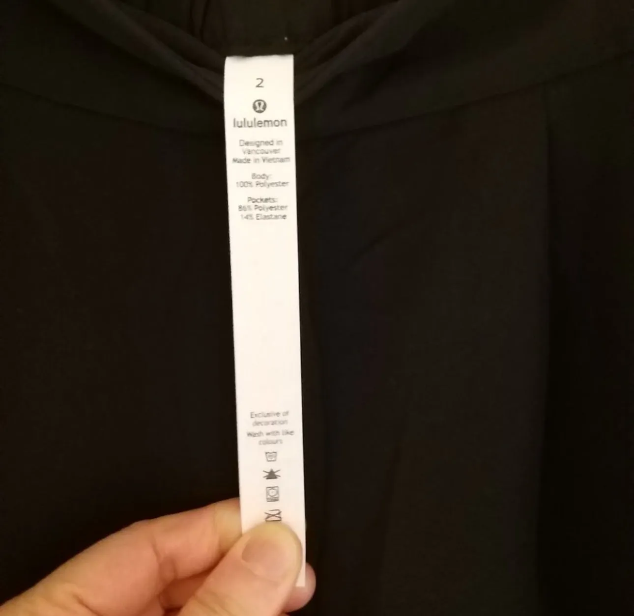 Lululemon Noir Crop Wide Leg Black Pants Size 2 NWT