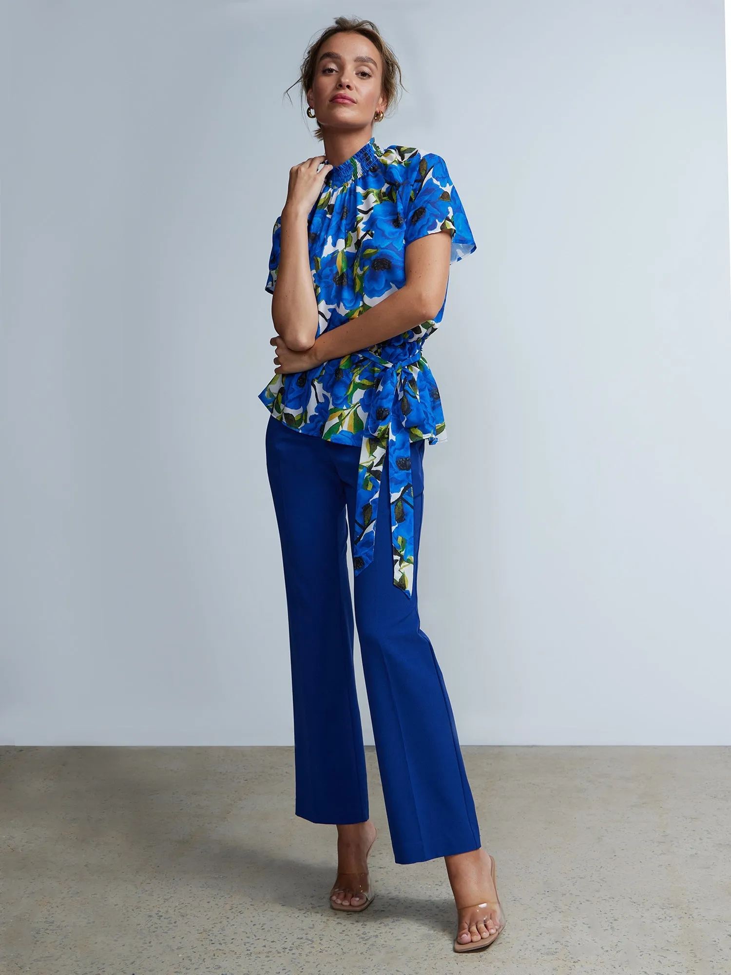 Petite Essential Stretch High Rise Bootcut Pant