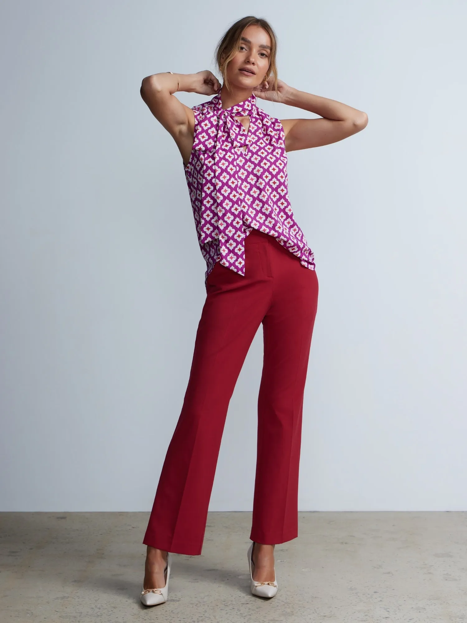 Petite Essential Stretch High Rise Bootcut Pant