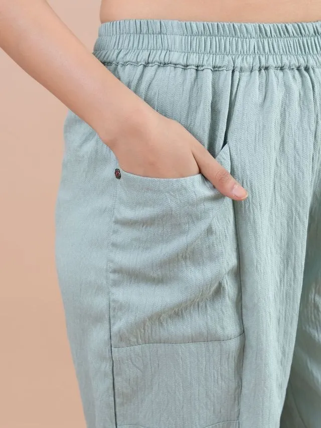 stylish pure viscose relaxed panelled pants with side square patch pockets - Light Green